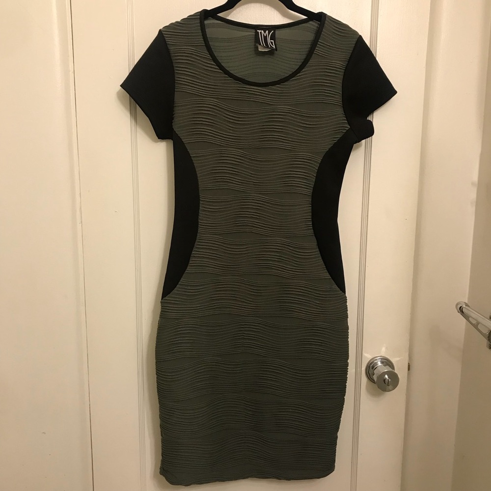 TMG NY | Olive & Black Cap Sleeve Dress | Size: L